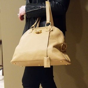 Yves Saint Laurent “muse” handbag